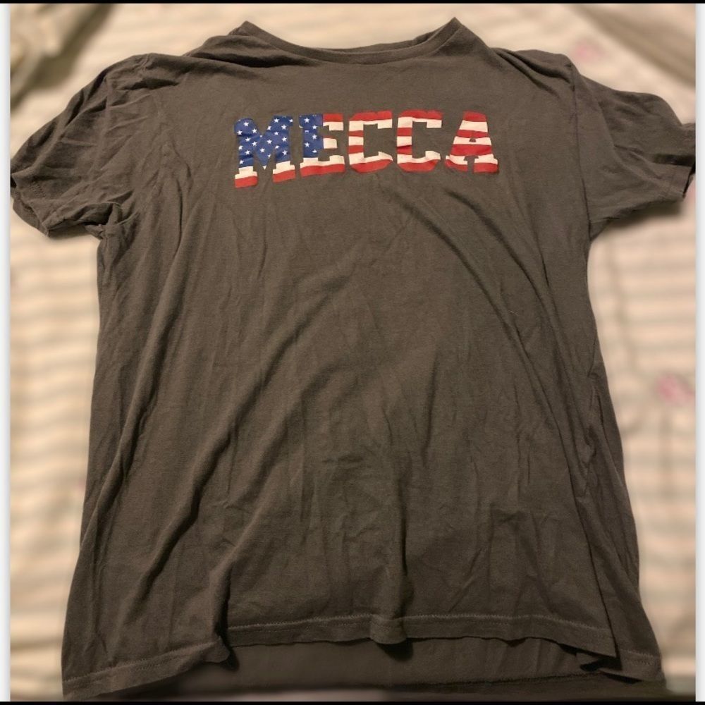3/$30 American MECCA Tshirt